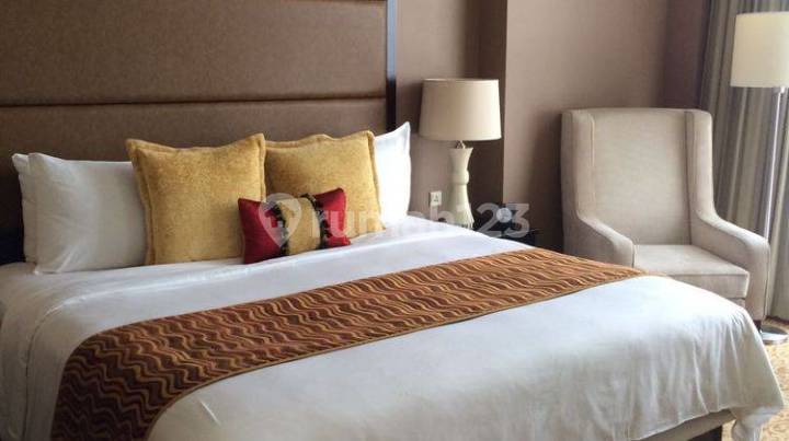 Executive Apt At Oakwood Premier Cozmo In Mega Kuningan, Jakarta