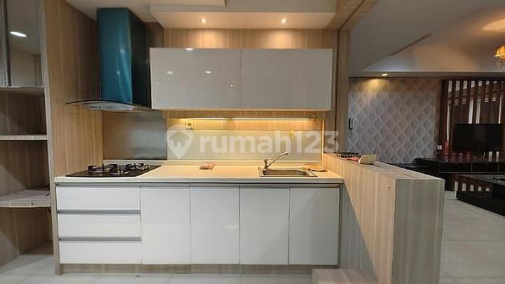 Apartemen Royal Mediterania 2 Bedroom Luas 72m View Central Park