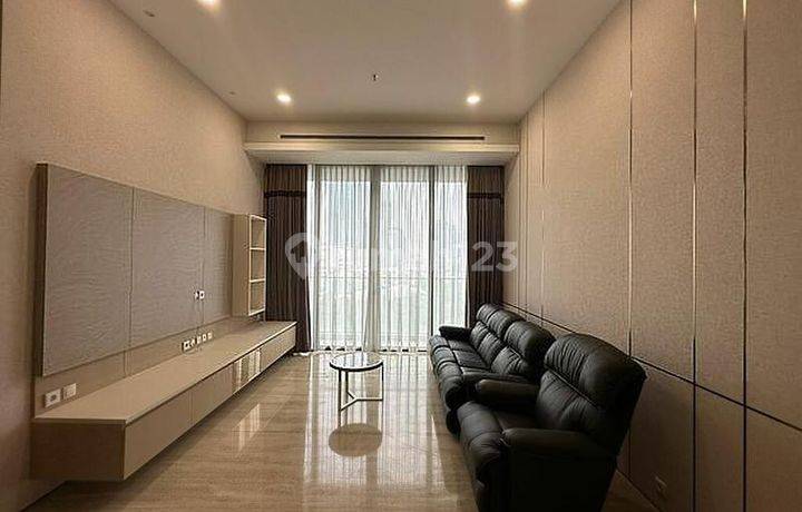 Apartment La Vie All Suites Apartment 2 BR Furnished Bagus