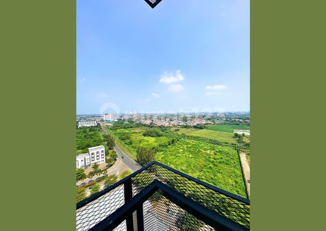 Apartment Monroe Jababeka Di Hook/ Sudut Hadap Selatan dan Barat