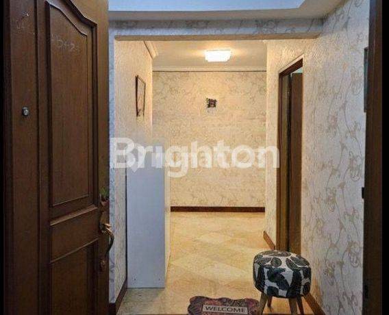 Turun Harga Apartemen Grand Tropic 3 kamar tidur Semi Furnished