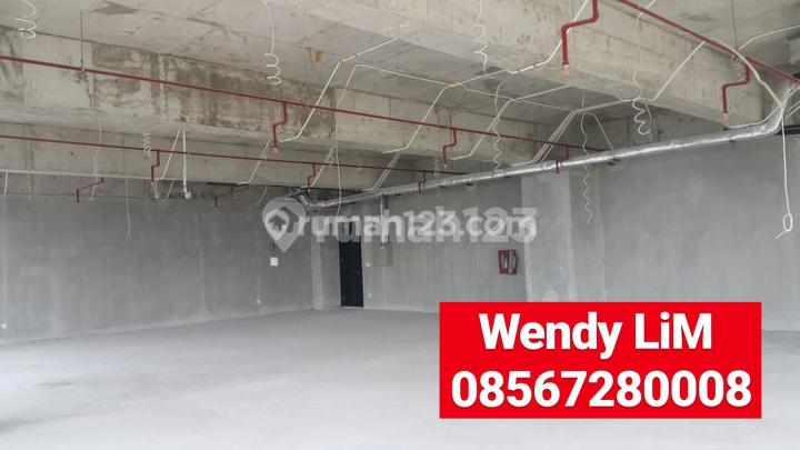 Ruang Kantor Strategis Sz. 270,6 Sqm , Sopo Del Tower 