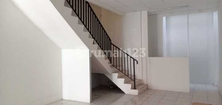 184 disewakan Ruko 2 Lantai Green Garden Gresik Lt 90m2 Lb 180m2 184 disewakan Ruko 2 Lantai Green Garden Gresik Lt 90m2 Lb 180m2