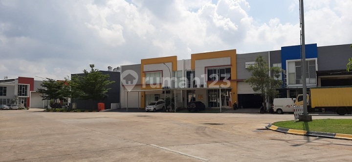 Pergudangan Bizpark 3 Siap Pakai di Kranji Bekasi Pergudangan Bizpark 3 Siap Pakai di Kranji Bekasi