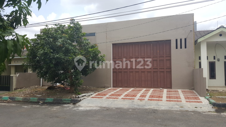 Gudang di Taman Kota Ciperna