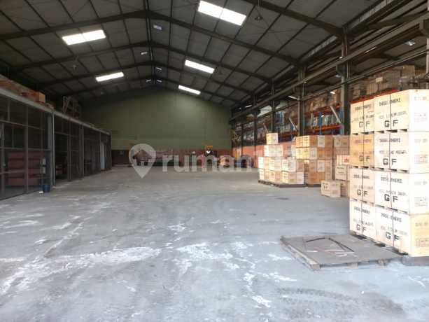Jatake Warehouse with office, 40-foot container access, strategic location, negotiable price