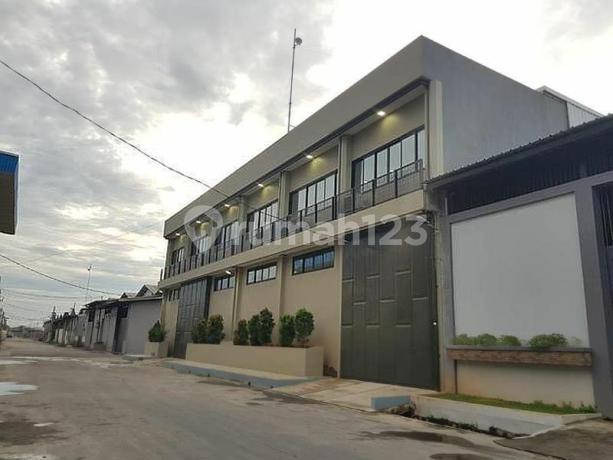 Salembaran jati komplek pergudangan 99 tangerang Salembaran jati komplek pergudangan 99 tangerang