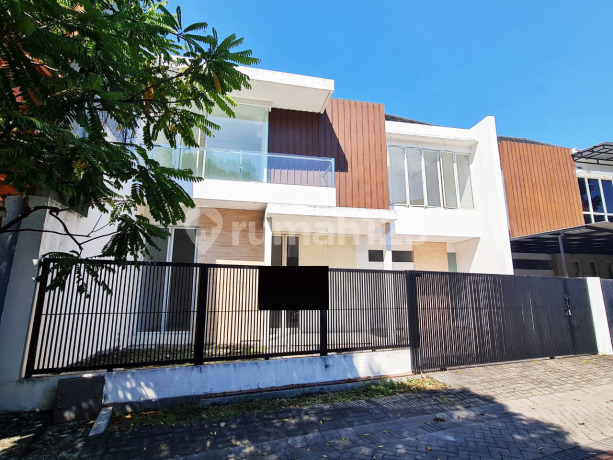 Villa House Taman Gapura