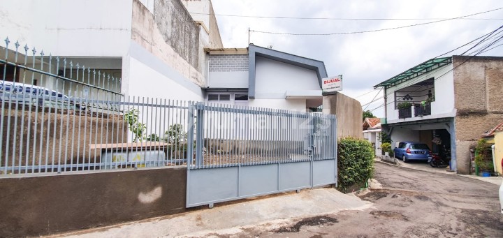 RUMAH JARANG ADA BUDISARI MAINROAD