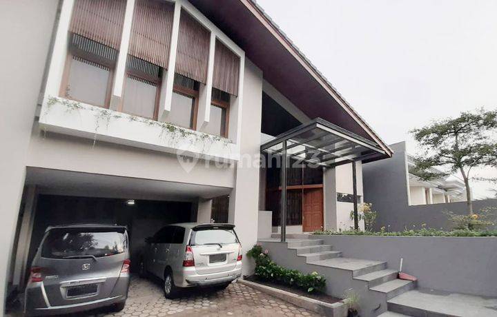 Rumah Lux dan Nyaman di Komp Budi Asih, Bandung