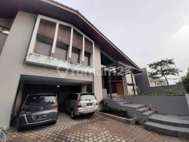 Rumah Lux di Budi Asih Setiabudi