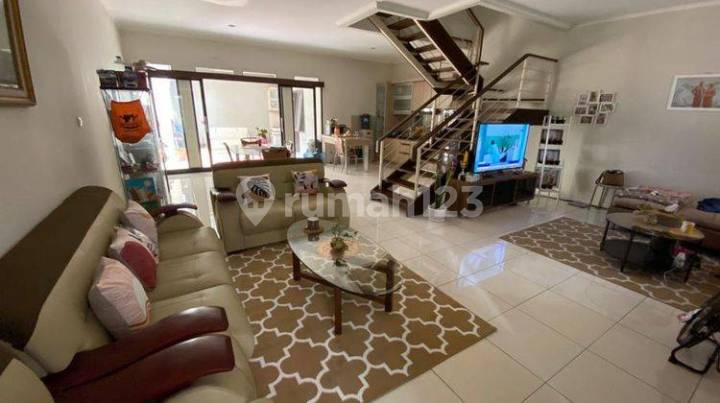 Rumah Minimalis di Gegerkalong Hilir Komplek Gerlong Residence 