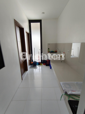 Citraland Buona Vista - Rumah Terawat Siap Huni, Surabaya Barat Citraland Buona Vista - Rumah Terawat Siap Huni, Surabaya Barat