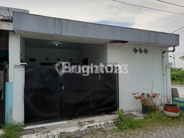 Rumah 1 Lantai Taman Gunung Anyar Surabaya Timur