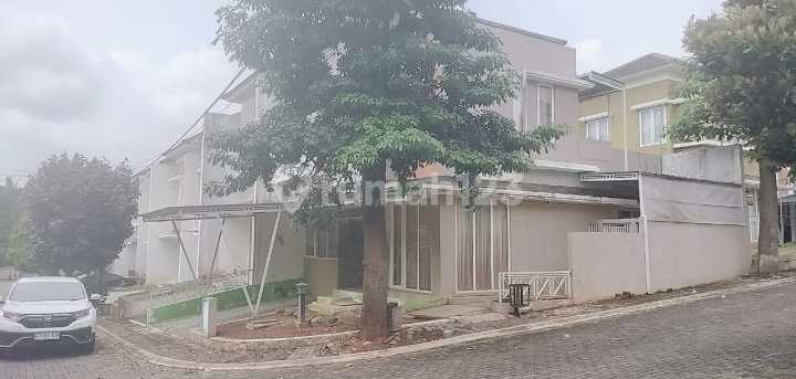 Rumah Posisi Hook di Springhill Residence Kemiling