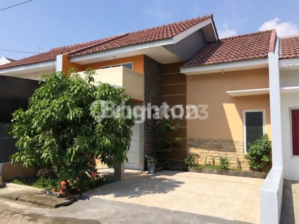 RUMAH SIAP HUNI DI GRIYA SUTOREJO ASRI SURABAYA DEKAT ITS DAN PAKUWON MALL
