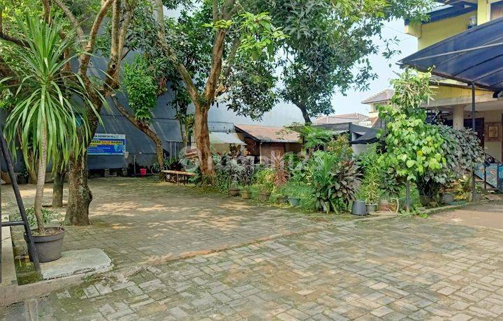Ruang Usaha terdapat Lapangan Badminton dan Lokasi Strategis @Alam Cirendeu, Ciputat
