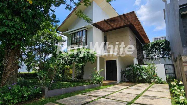 Casamora Jagakarsa, Rumah Siap Huni Dalam Kompleks Casamora Jagakarsa, Rumah Siap Huni Dalam Kompleks