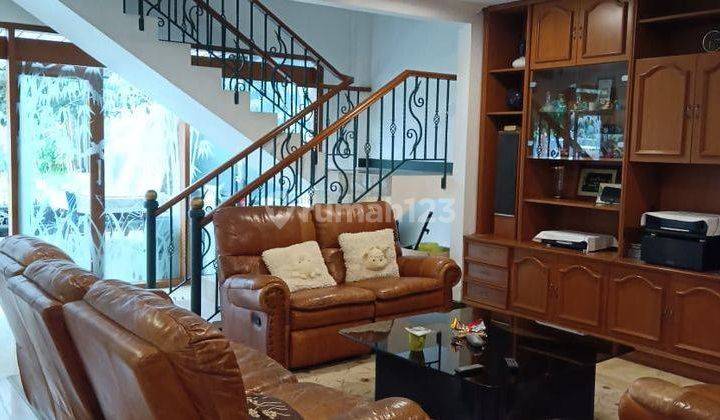 Rumah Nyaman Luas di Budi Asih , Setiabudi Bandung
