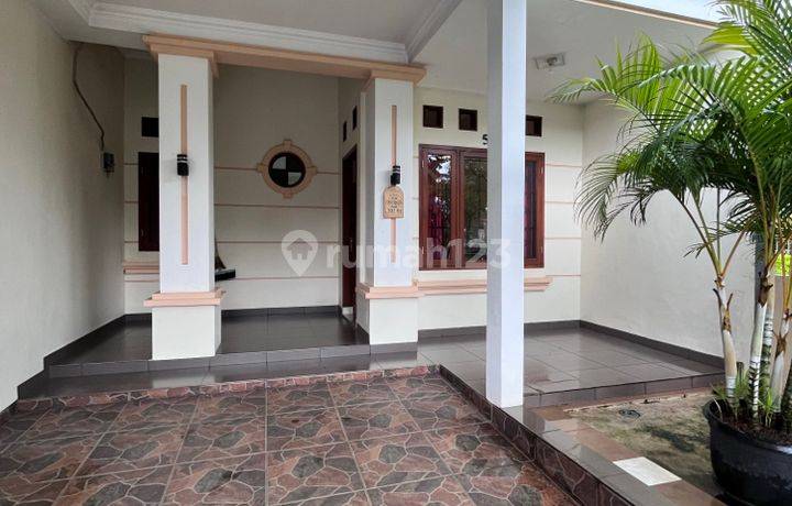 Rumah Siap Huni Taman Luas Telaga Kahuripan Parung Bogor