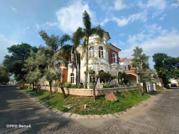 Luxury House in One of the Premium Residential Areas, Casa Grande East of UPN Campus Luxury House in One of the Premium Residential Areas, Casa Grande East of UPN Campus