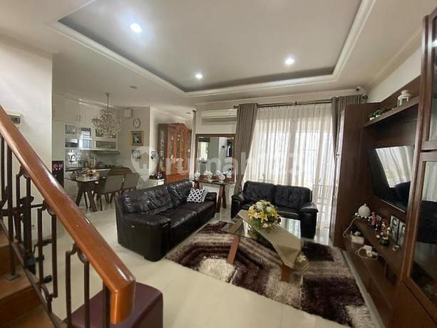 Greenwich BSD Rumah Cluster Whitsand Lokasi Sangat Strategis Nyaman dan Asri Greenwich BSD Rumah Cluster Whitsand Lokasi Sangat Strategis Nyaman dan Asri