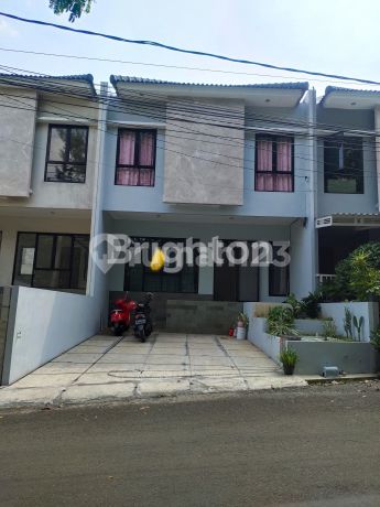 HUNIAN 2 LANTAI THE GREEN HILL PONDOK RAJEG