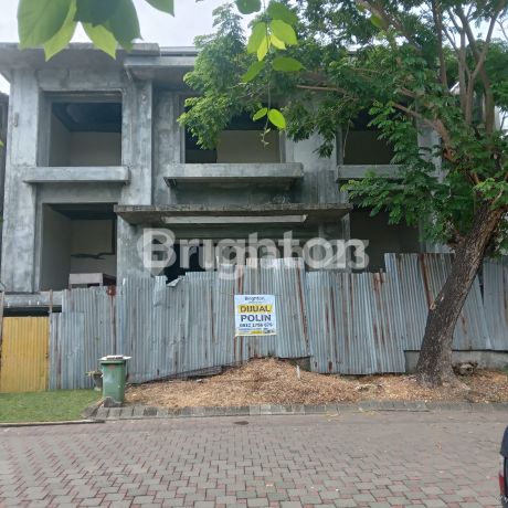 Rumah The Chofa surabaya timur 3 lantai mewah