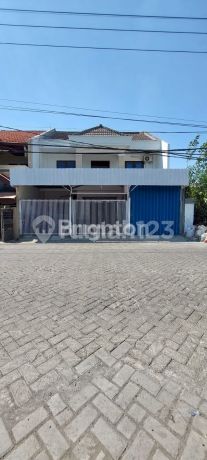 Rumah Minimalis 2 Lantai di Rungkut Permai Rumah Minimalis 2 Lantai di Rungkut Permai