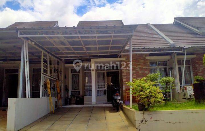 Rumah Bagus 1 Lantai Semi Furnished Di Spring Garden Residence