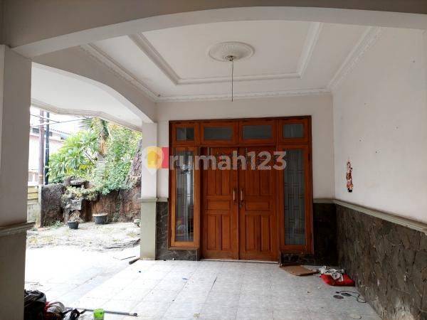 Rumah di komplek Minagapura Joglo Jakarta Barat Layak Huni Dekat Tol