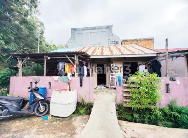 Rumah Hook Di Perumahan Taman Sari Hijau