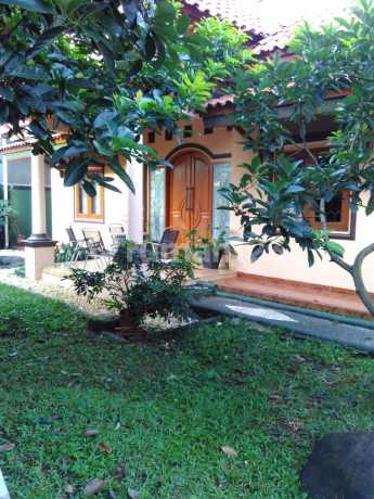 Jagakarsa- Rumah Asri Murah Di Cipedak Dekat Kampus Ternama