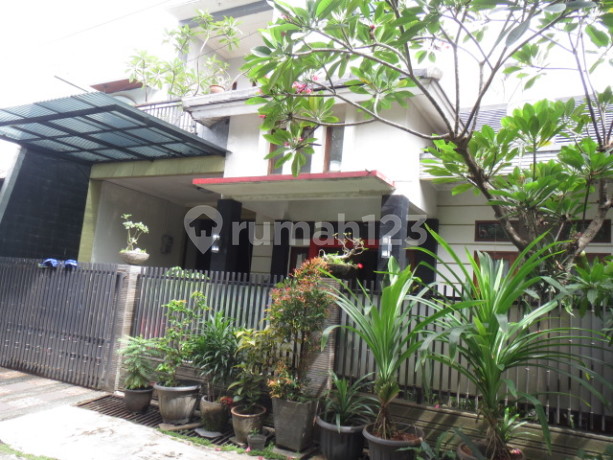 Rumah Besar di Pondok Hijau Permai - Bekasi