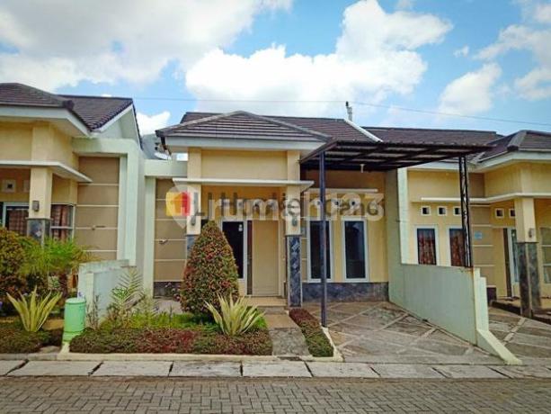 Rumah di Perumahan Bumi Pesona Kalipepe Semarang