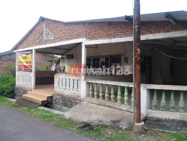 Rumah di Bukit Beringin Asri Semarang Rumah di Bukit Beringin Asri Semarang