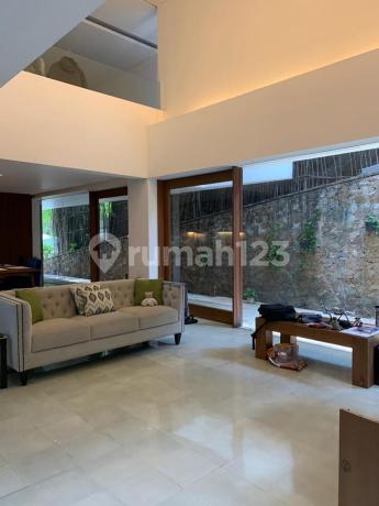 Disewakan Rumah di Tanah Teduh Jatipadang Dg Security 24 Jam, Disewakan Rumah di Tanah Teduh Jatipadang Dg Security 24 Jam,