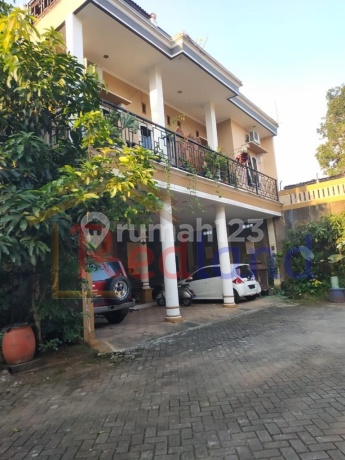 Rumah bagus Siap Pakai di Villa Durian, Banyumanik. (0933)