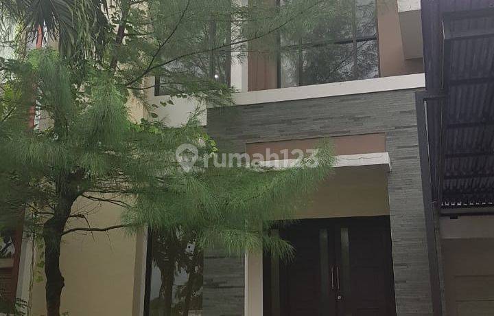 Rumah Modern Minimalis di Palm Hill Papandayan Semarang