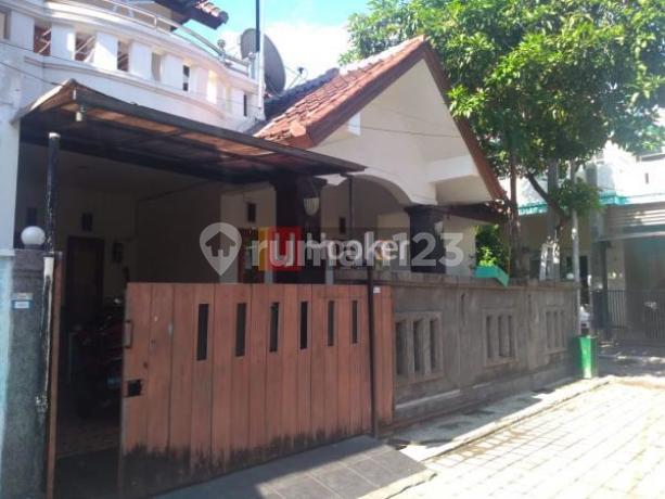 Rumah area Perumahan di Perum. Puri Waturenggong Jl. Tukad Jinah Rumah area Perumahan di Perum. Puri Waturenggong Jl. Tukad Jinah
