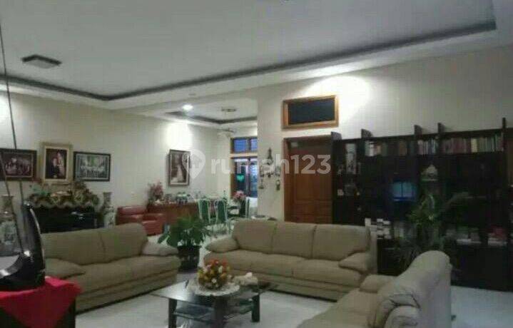 Rumah Bagus di Bukit Sadewa