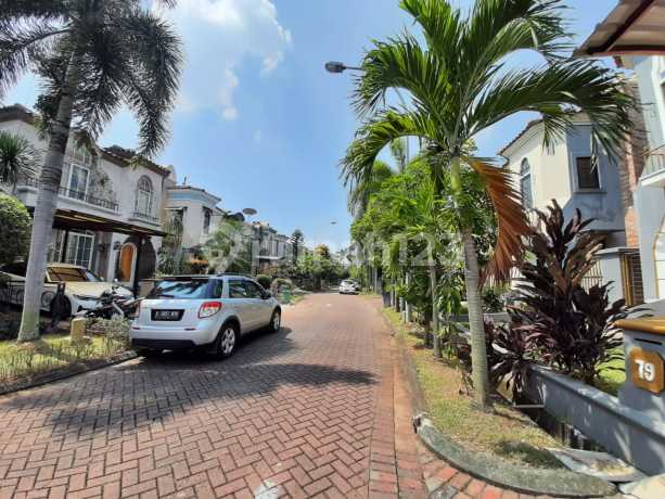 Harga Murah! Atap Sudah Baja Ringan, Rumah Siap Huni di Royal Serpong Village Tangerang Selatan Harga Murah! Atap Sudah Baja Ringan, Rumah Siap Huni di Royal Serpong Village Tangerang Selatan