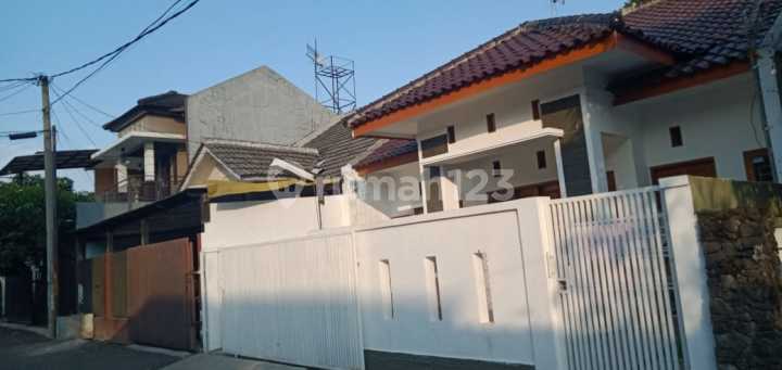 Rumah Bagus Komplek Mutiara antapani