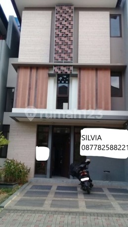 REGENTOWN 7 x 15 BSD CITY RUMAH SEMI FURNISHED