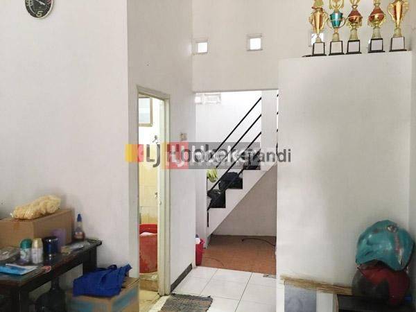 Rumah 2 Lantai di Grand Tembalang Regency Semarang
