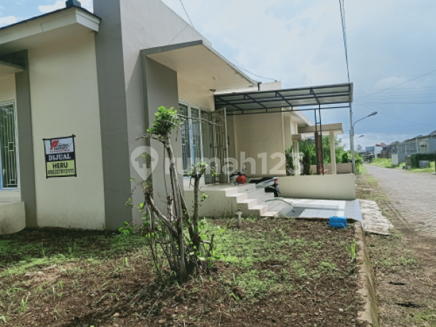 Rumah hook di perum Elit Graha Timur Residence Purwokerto