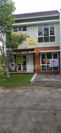 Rumah cantik pinggir pantai Batakan Village