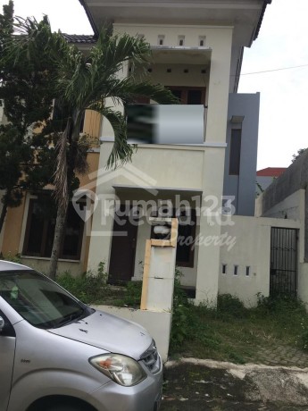 Rumah di Perum Grand Tembalang Regency,Semarang ( Si 2273J )
