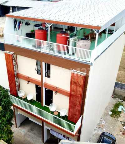 Rumah Kos-kosan Mewah 5 Lantai Murah 28 Kamar Luas 108m di Taman Mahkota Tangerang Banten