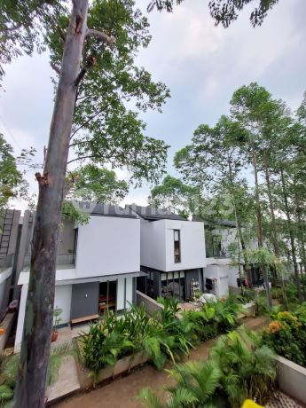 Cinere YVE Habitat limo dekat pintu tol Desari sawangan Cinere YVE Habitat limo dekat pintu tol Desari sawangan